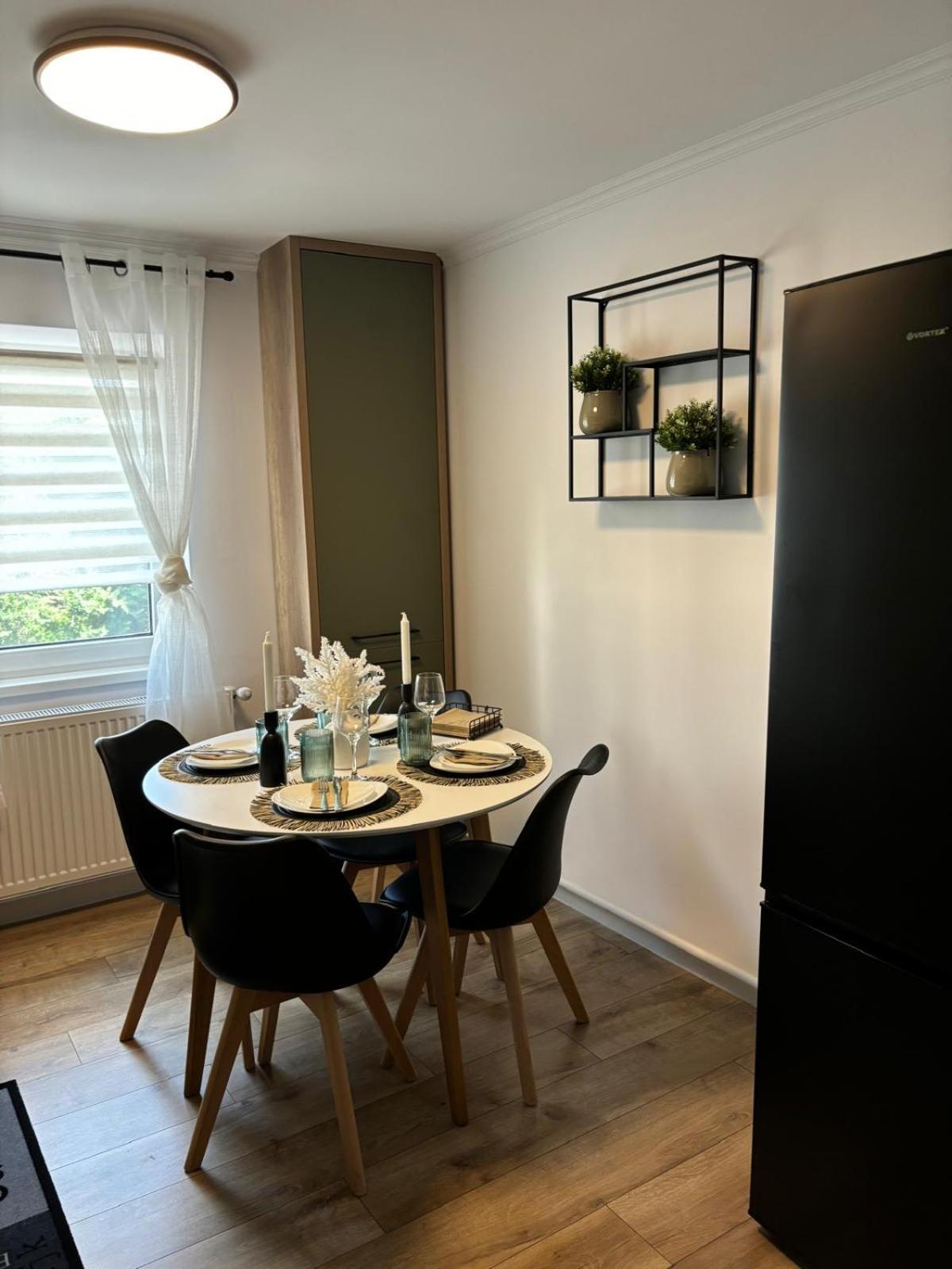 Rorada Apartament Făgăraş Eksteriør bilde