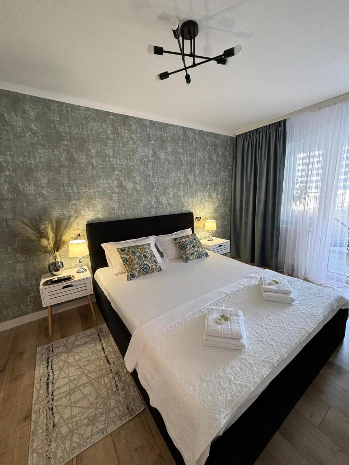 Rorada Apartament Făgăraş Eksteriør bilde