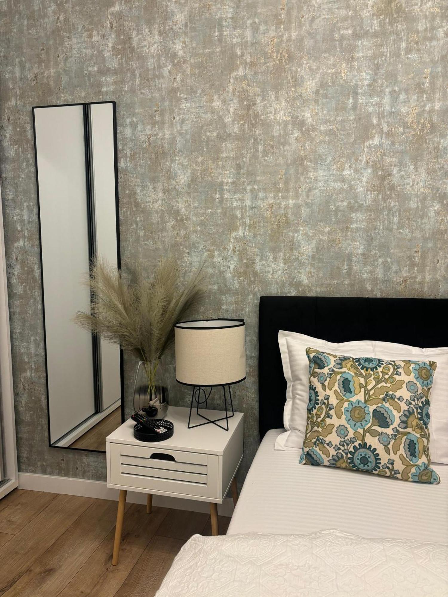 Rorada Apartament Făgăraş Eksteriør bilde